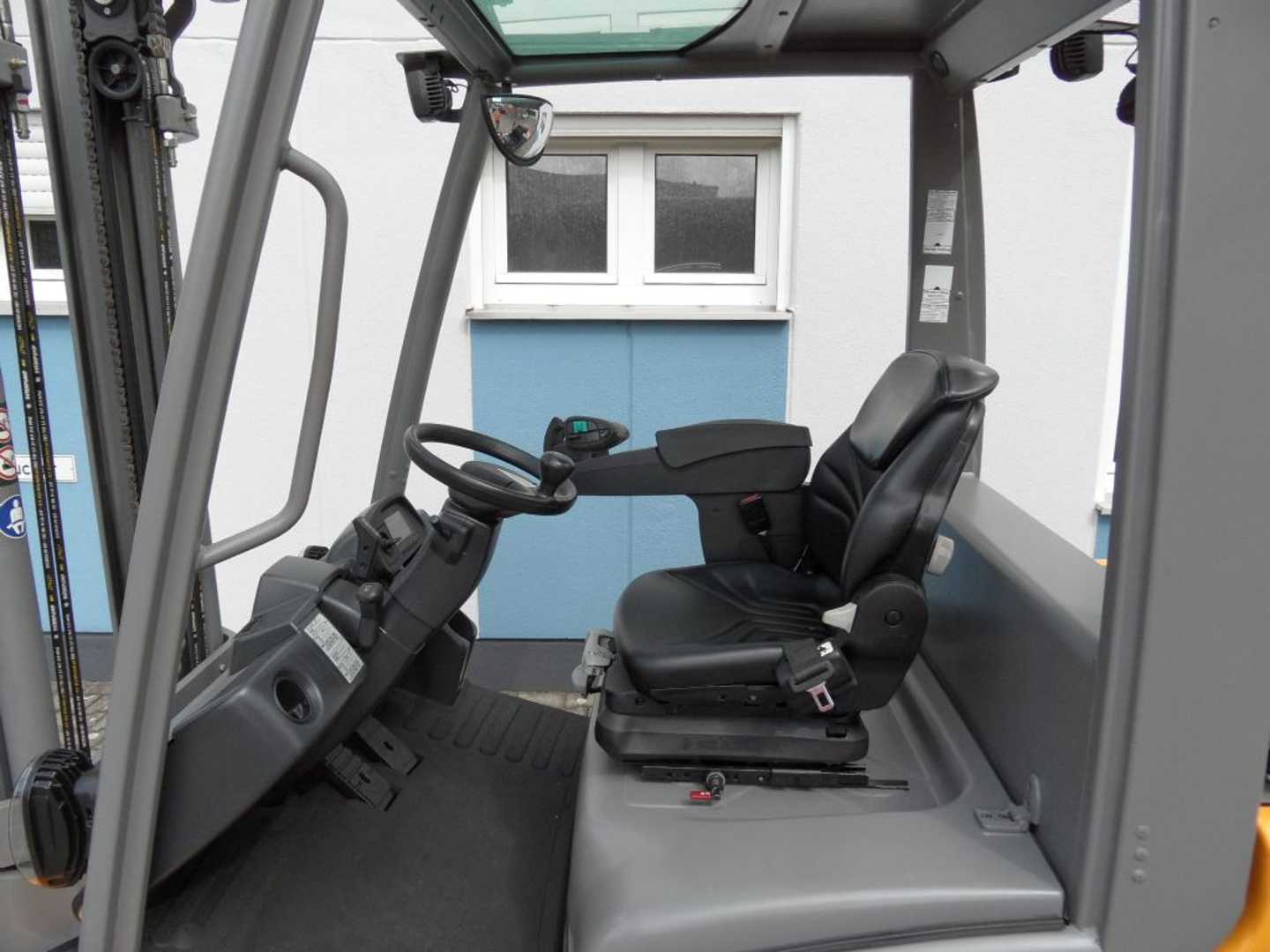 Used Forklift Jungheinrich TFG 430s - Beleuchtung - Dachscheibe -ZH2 4 riteņu dakšu iekrāvējs (Image 6)