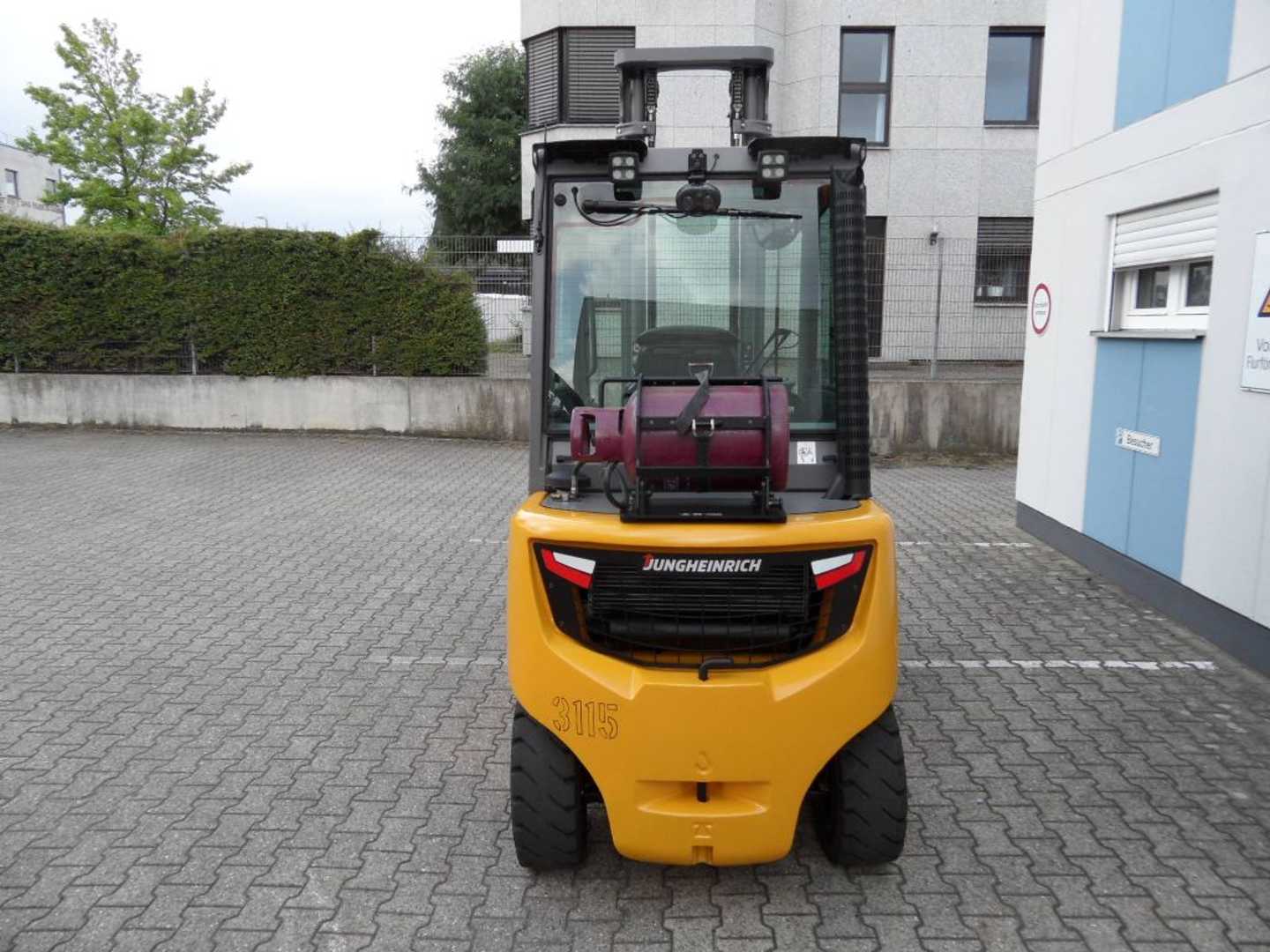 Used Forklift Jungheinrich TFG 430s - Kabine mit Heizung - 4. Funktion 4 riteņu dakšu iekrāvējs (Image 10)