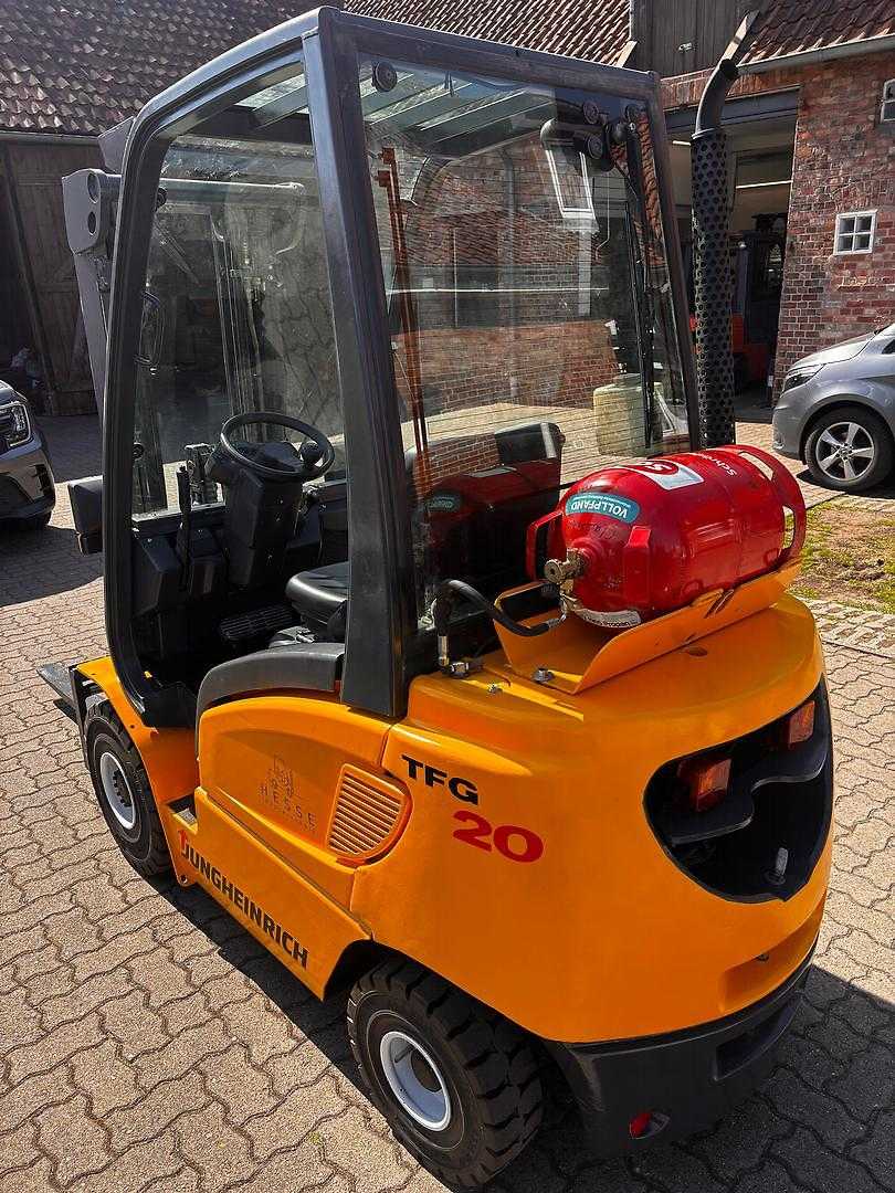 Used Forklift Jungheinrich TFG 20 4 riteņu dakšu iekrāvējs (Image 5)