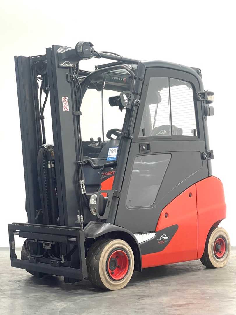 Used Forklift Linde H20T-391-EVO 4 riteņu dakšu iekrāvējs (Image 1) Used Forklift Linde H20T-391-EVO 4 riteņu dakšu iekrāvējs (Image 1)