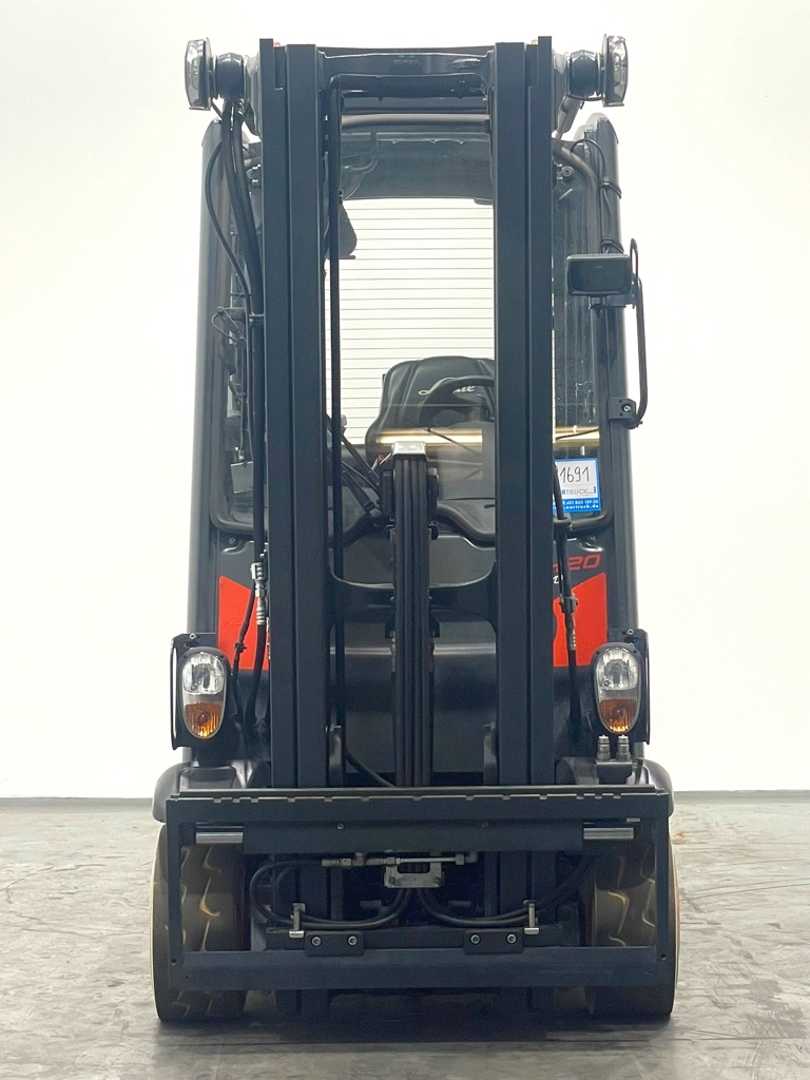 Used Forklift Linde H20T-391-EVO 4 riteņu dakšu iekrāvējs (Image 5) Used Forklift Linde H20T-391-EVO 4 riteņu dakšu iekrāvējs (Image 5)