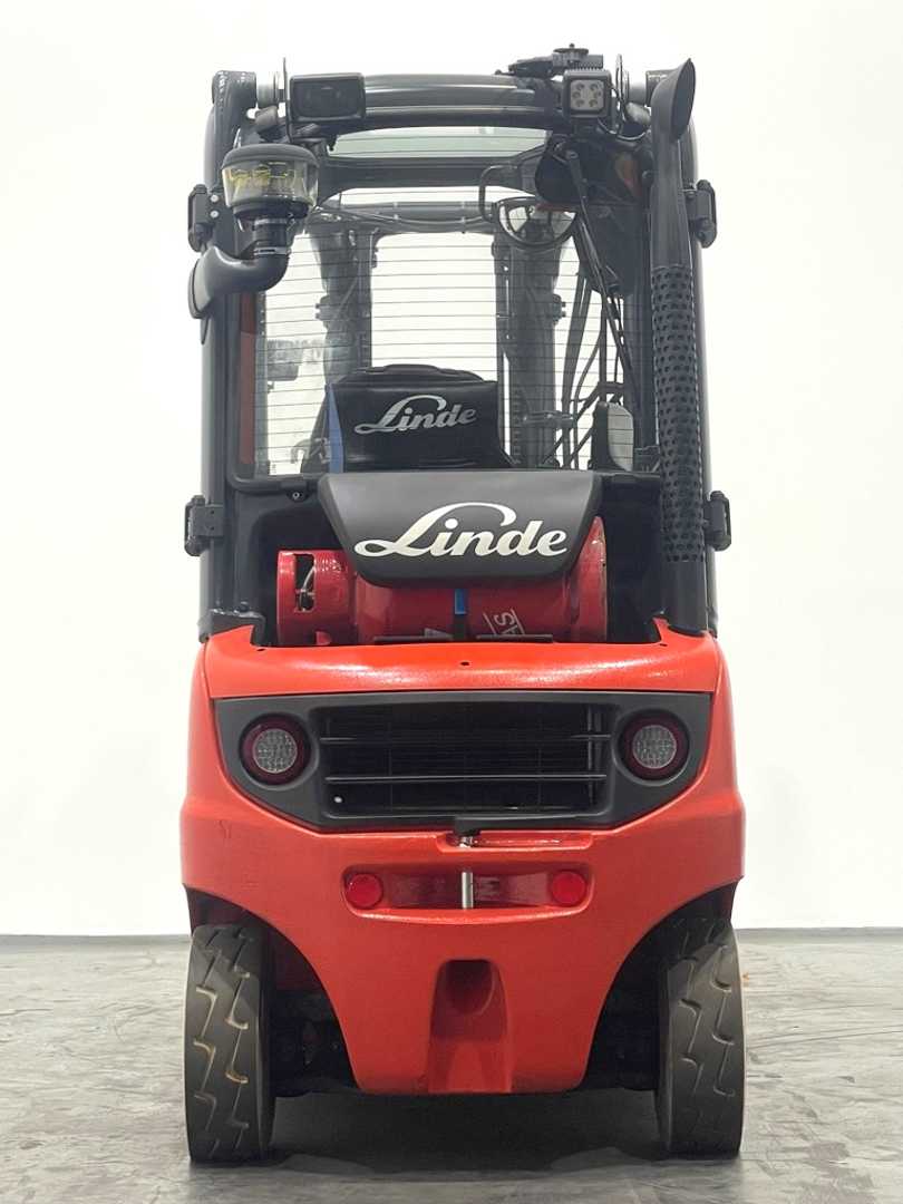 Used Forklift Linde H20T-391-EVO 4 riteņu dakšu iekrāvējs (Image 6) Used Forklift Linde H20T-391-EVO 4 riteņu dakšu iekrāvējs (Image 6)