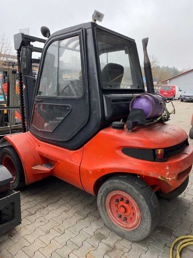 Used Forklift Linde H 45 T/352 4 riteņu dakšu iekrāvējs (Image 2) Used Forklift Linde H 45 T/352 4 riteņu dakšu iekrāvējs (Image 2)