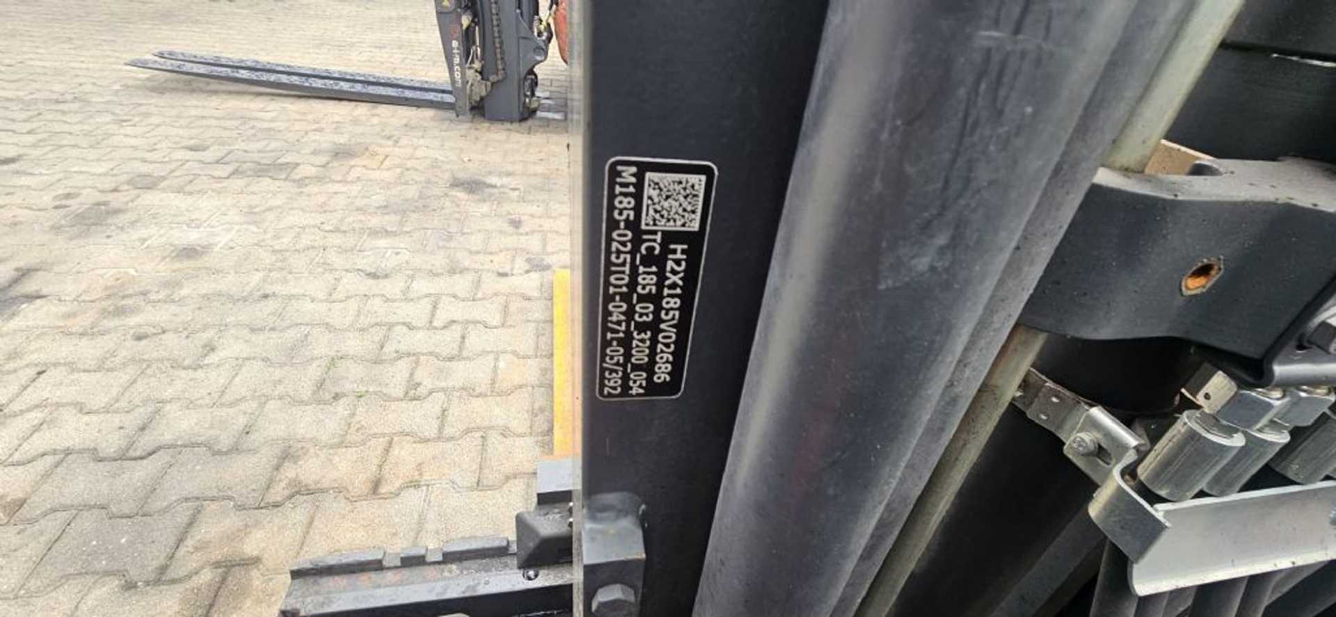 Used Forklift Linde H 25 T-02 4 riteņu dakšu iekrāvējs (Image 8) Used Forklift Linde H 25 T-02 4 riteņu dakšu iekrāvējs (Image 8)