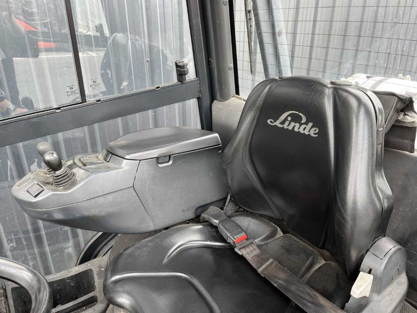 Used Forklift Linde H20T-01/600 4 riteņu dakšu iekrāvējs (Image 8) Used Forklift Linde H20T-01/600 4 riteņu dakšu iekrāvējs (Image 8)