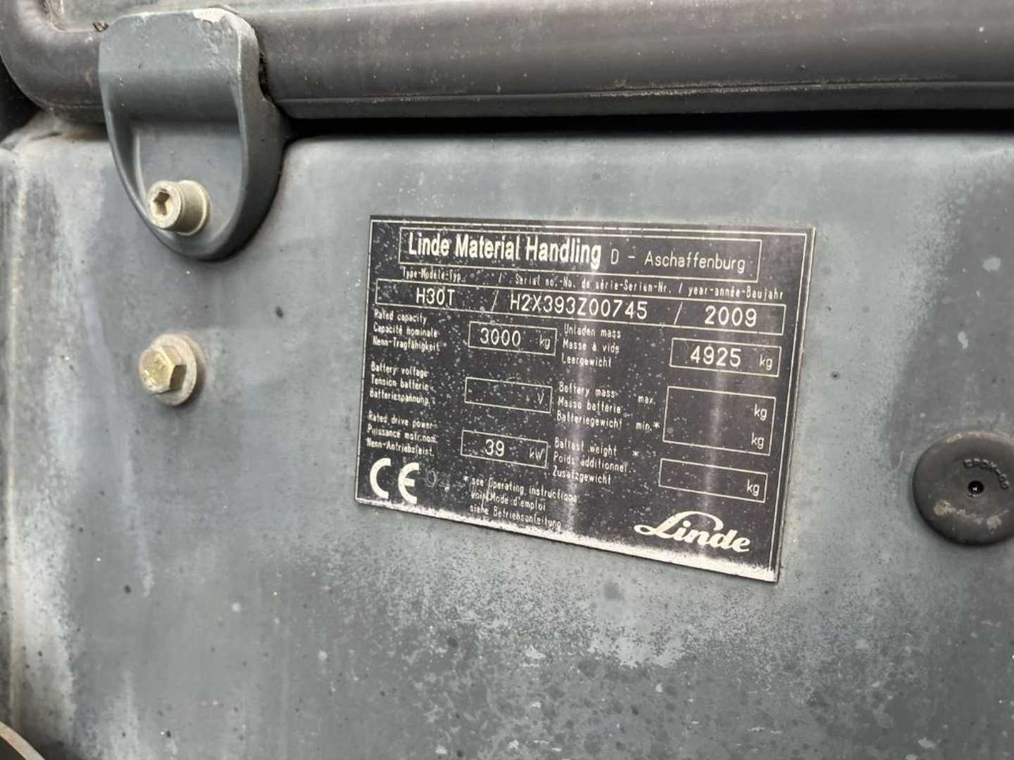 Used Forklift Linde H30T-01 4 riteņu dakšu iekrāvējs (Image 4) Used Forklift Linde H30T-01 4 riteņu dakšu iekrāvējs (Image 4)