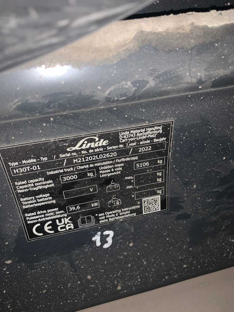 Used Forklift Linde H30T 4 riteņu dakšu iekrāvējs (Image 4) Used Forklift Linde H30T 4 riteņu dakšu iekrāvējs (Image 4)