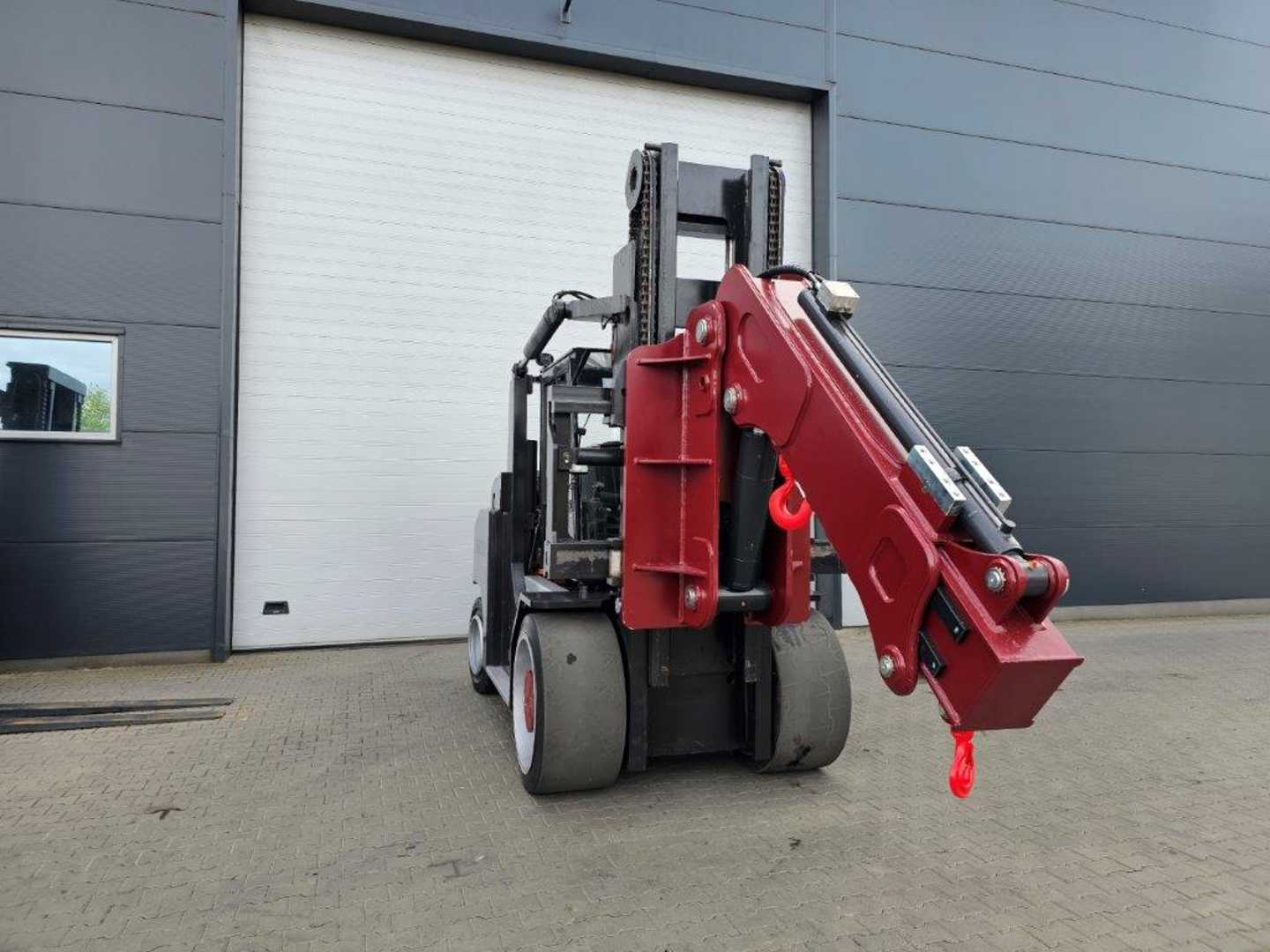 Used Forklift RMF MAXEIN DWB 200/500G - Kranarm 4 riteņu dakšu iekrāvējs (Image 7) Used Forklift RMF MAXEIN DWB 200/500G - Kranarm 4 riteņu dakšu iekrāvējs (Image 7)