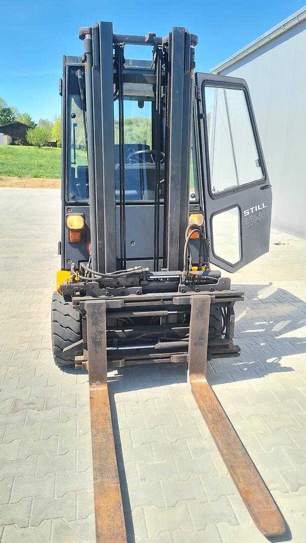 Used Forklift STILL R70-30 mit Video 4 riteņu dakšu iekrāvējs (Image 14)