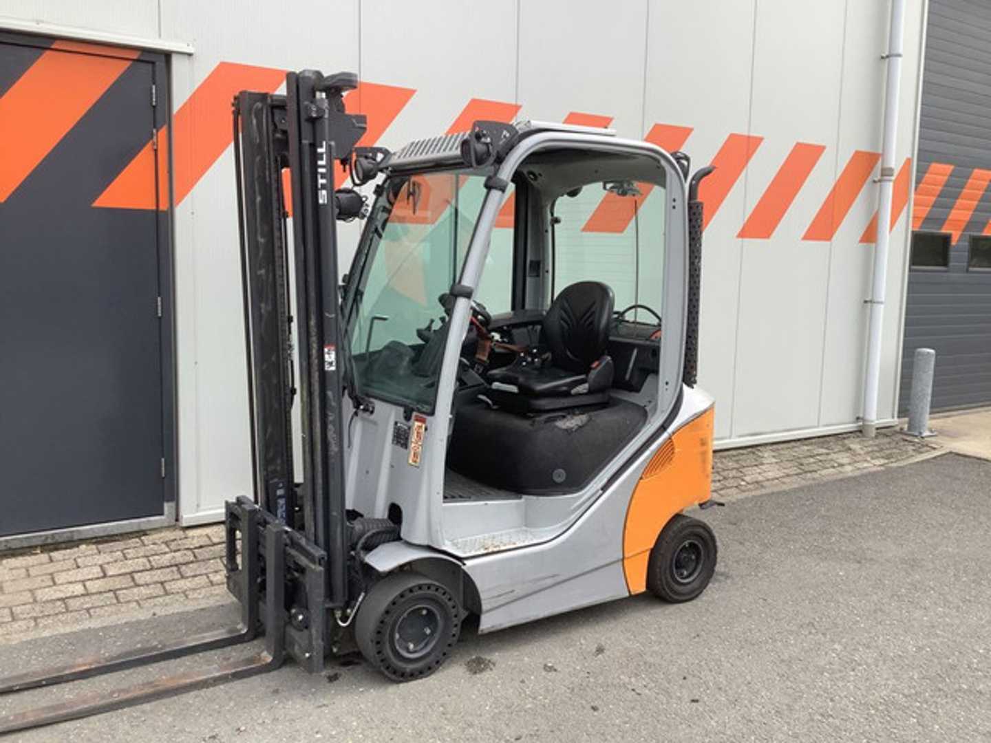 Used Forklift STILL RX70-16T 4 riteņu dakšu iekrāvējs (Image 1) Used Forklift STILL RX70-16T 4 riteņu dakšu iekrāvējs (Image 1)