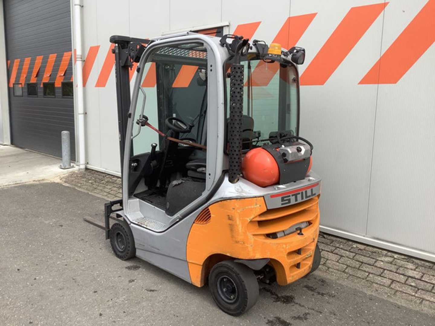 Used Forklift STILL RX70-16T 4 riteņu dakšu iekrāvējs (Image 2) Used Forklift STILL RX70-16T 4 riteņu dakšu iekrāvējs (Image 2)
