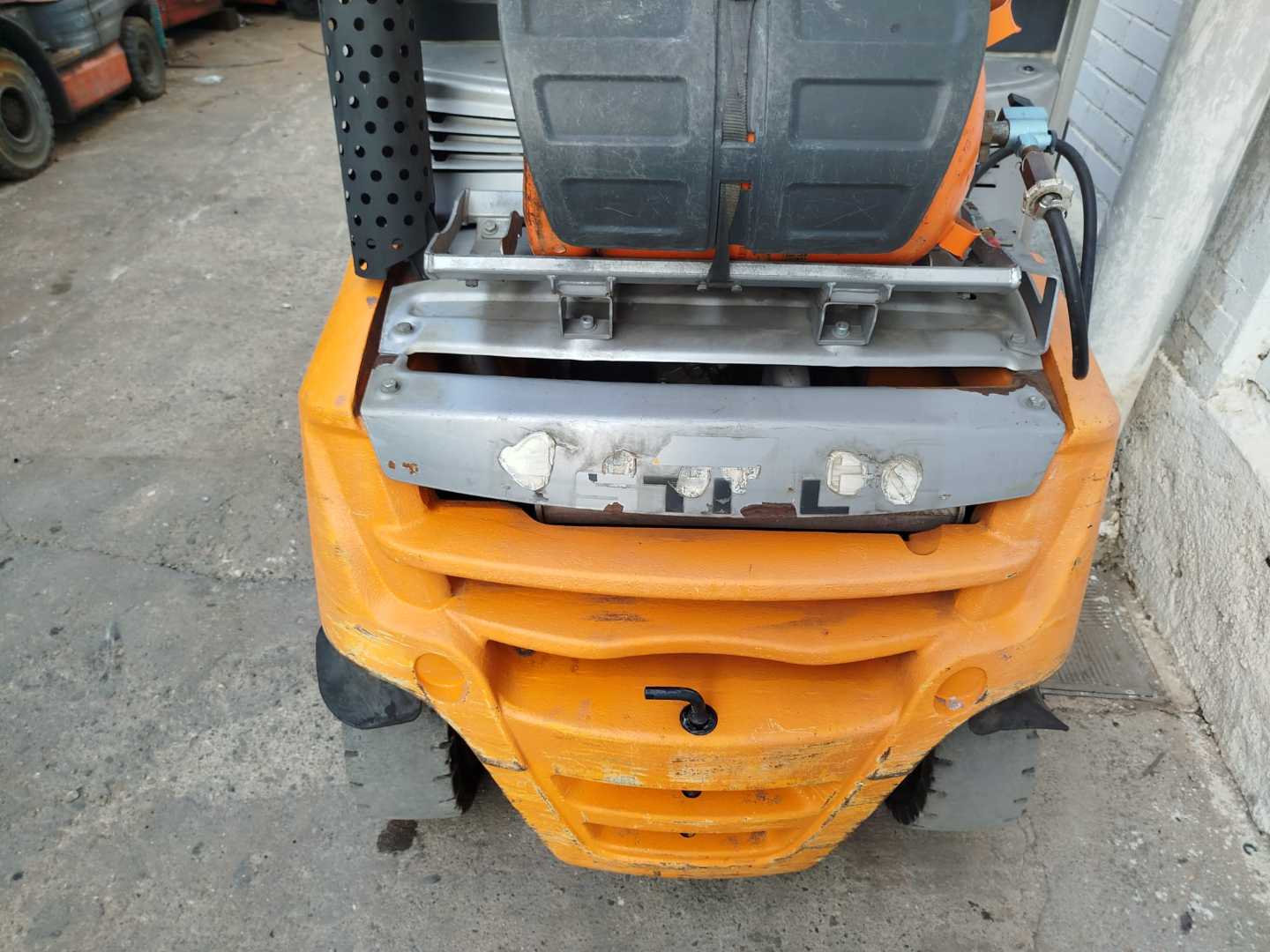 Used Forklift STILL RX70-25T 4 riteņu dakšu iekrāvējs (Image 6) Used Forklift STILL RX70-25T 4 riteņu dakšu iekrāvējs (Image 6)