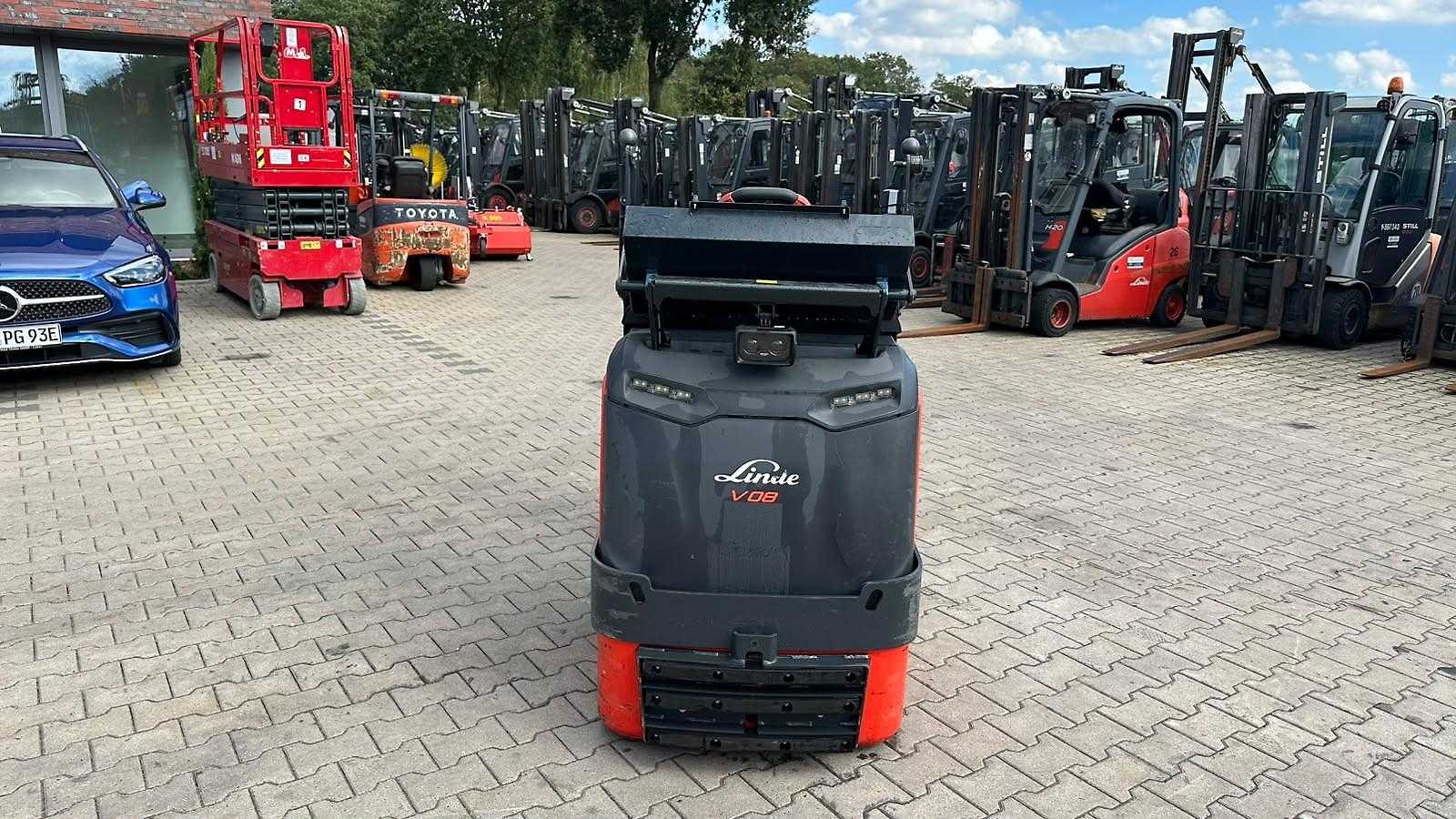 Used Forklift Linde V 08-02 Apakšējo augstplauktu komplektētājs (< 2,5 m) (Image 15) Used Forklift Linde V 08-02 Apakšējo augstplauktu komplektētājs (< 2,5 m) (Image 15)