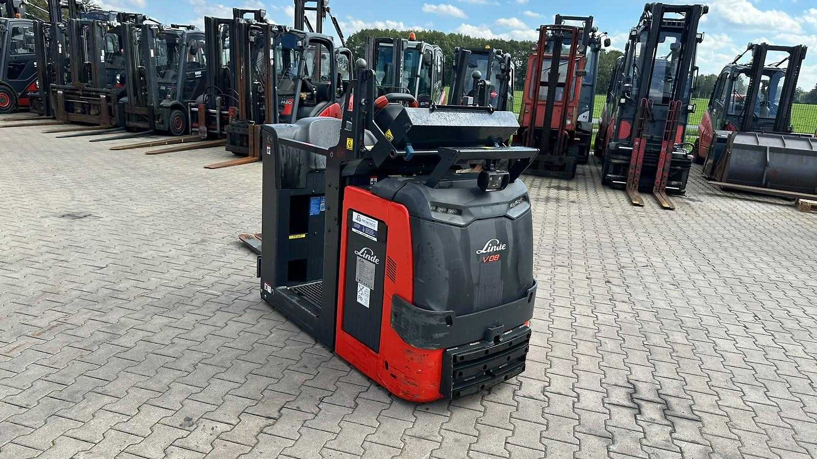 Used Forklift Linde V 08-02 Apakšējo augstplauktu komplektētājs (< 2,5 m) (Image 16) Used Forklift Linde V 08-02 Apakšējo augstplauktu komplektētājs (< 2,5 m) (Image 16)