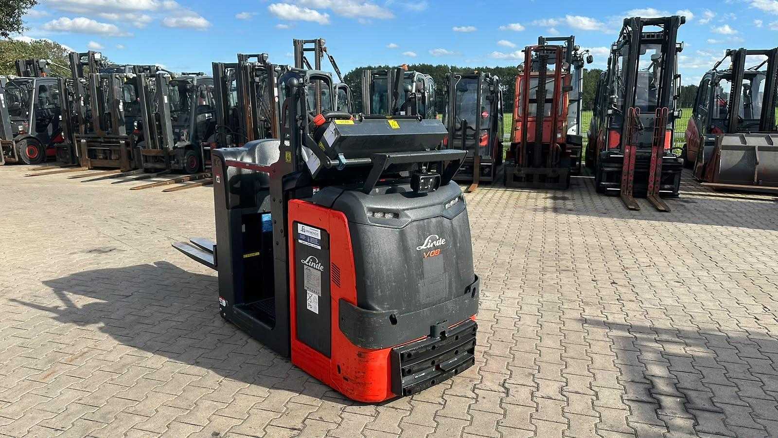 Used Forklift Linde V 08-02 Apakšējo augstplauktu komplektētājs (< 2,5 m) (Image 2) Used Forklift Linde V 08-02 Apakšējo augstplauktu komplektētājs (< 2,5 m) (Image 2)