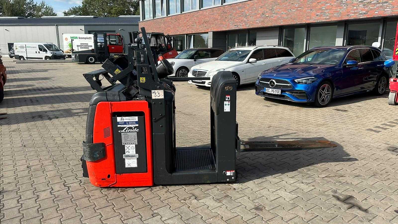 Used Forklift Linde V 08-02 Apakšējo augstplauktu komplektētājs (< 2,5 m) (Image 4) Used Forklift Linde V 08-02 Apakšējo augstplauktu komplektētājs (< 2,5 m) (Image 4)