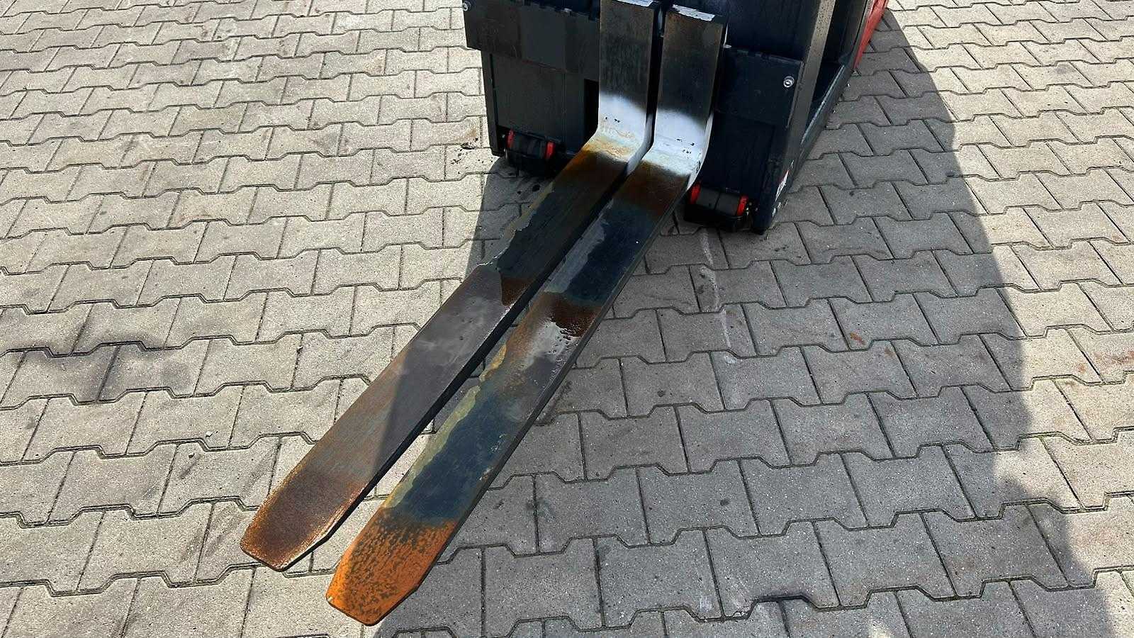 Used Forklift Linde V 08-02 Apakšējo augstplauktu komplektētājs (< 2,5 m) (Image 17) Used Forklift Linde V 08-02 Apakšējo augstplauktu komplektētājs (< 2,5 m) (Image 17)
