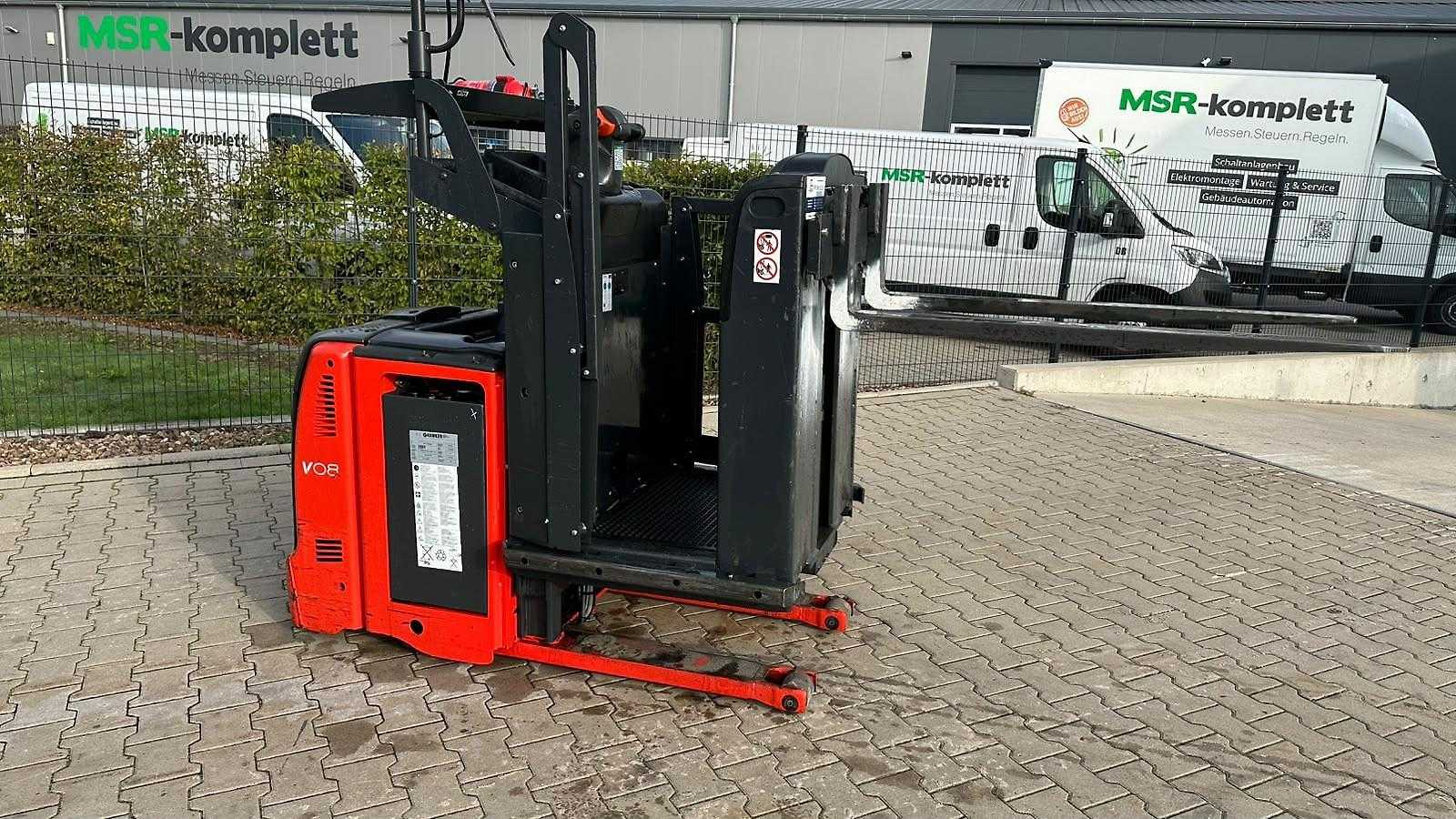 Used Forklift Linde V 08-02 Apakšējo augstplauktu komplektētājs (< 2,5 m) (Image 7) Used Forklift Linde V 08-02 Apakšējo augstplauktu komplektētājs (< 2,5 m) (Image 7)