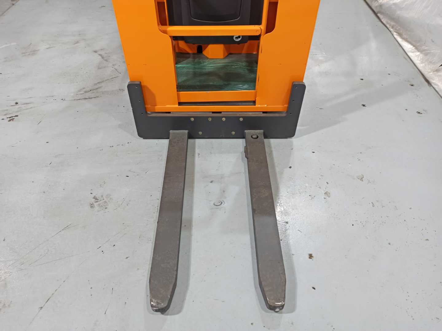Used Forklift STILL EK-X24 Apakšējo augstplauktu komplektētājs (< 2,5 m) (Image 7) Used Forklift STILL EK-X24 Apakšējo augstplauktu komplektētājs (< 2,5 m) (Image 7)