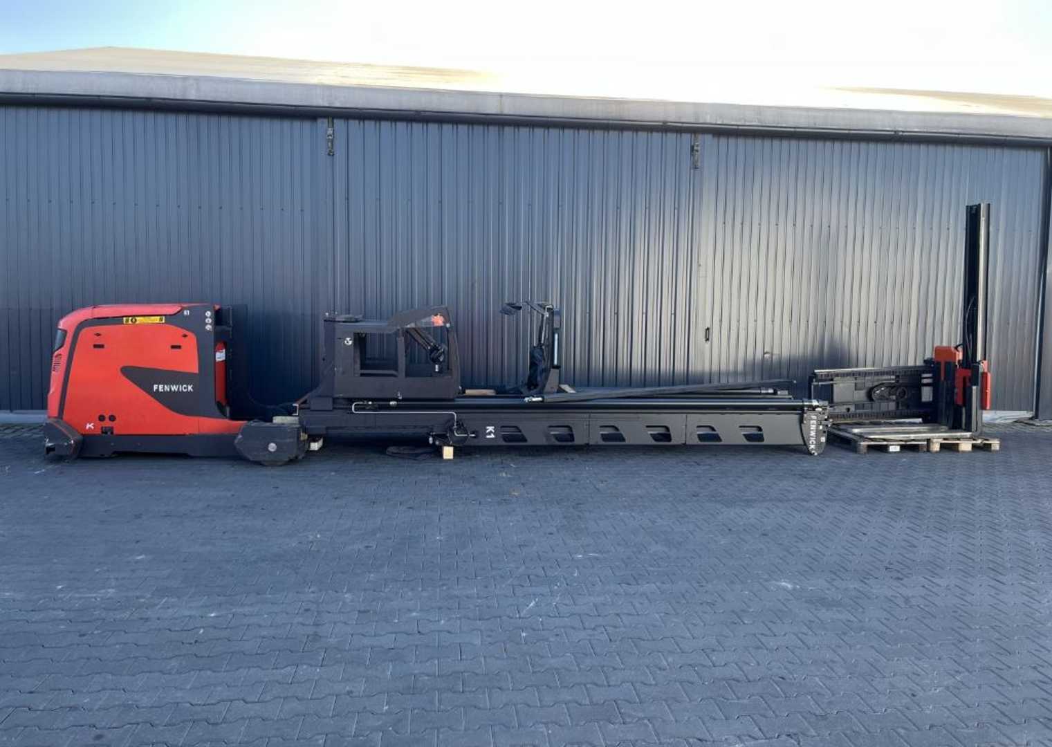 Used Forklift Linde K Augšējo augstplauktu komplektētājs (< 6 m) (Image 2) Used Forklift Linde K Augšējo augstplauktu komplektētājs (< 6 m) (Image 2)