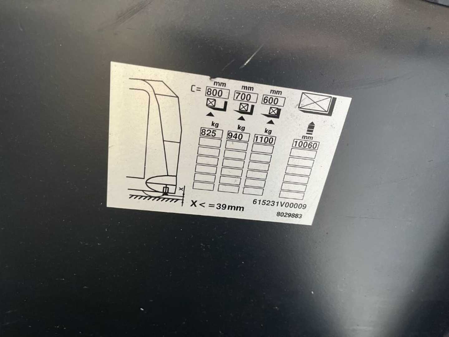 Used Forklift Linde K Augšējo augstplauktu komplektētājs (< 6 m) (Image 5) Used Forklift Linde K Augšējo augstplauktu komplektētājs (< 6 m) (Image 5)