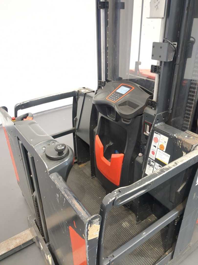 Used Forklift Linde V48VOLT-5213-01 Augšējo augstplauktu komplektētājs (< 6 m) (Image 3)