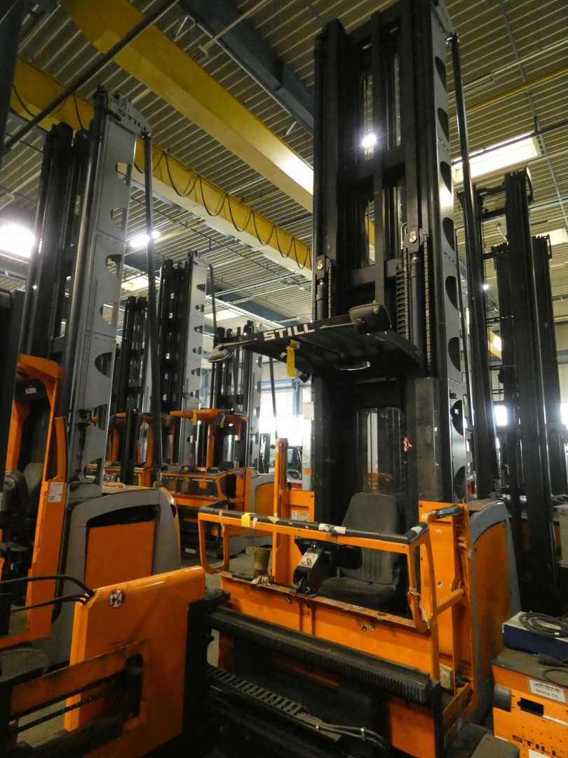 Used Forklift STILL MX-X Augšējo augstplauktu komplektētājs (< 6 m) (Image 1) Used Forklift STILL MX-X Augšējo augstplauktu komplektētājs (< 6 m) (Image 1)