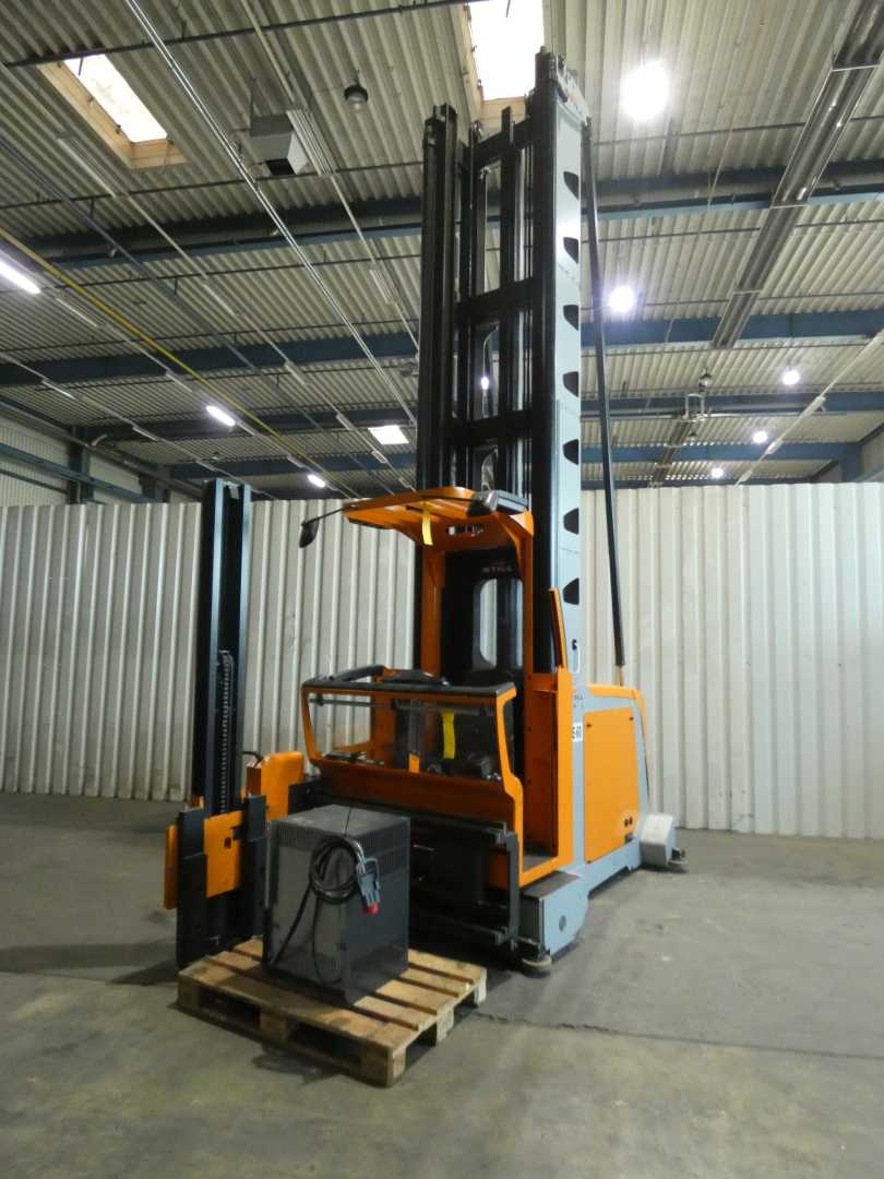 Used Forklift STILL MX-X Augšējo augstplauktu komplektētājs (< 6 m) (Image 1) Used Forklift STILL MX-X Augšējo augstplauktu komplektētājs (< 6 m) (Image 1)