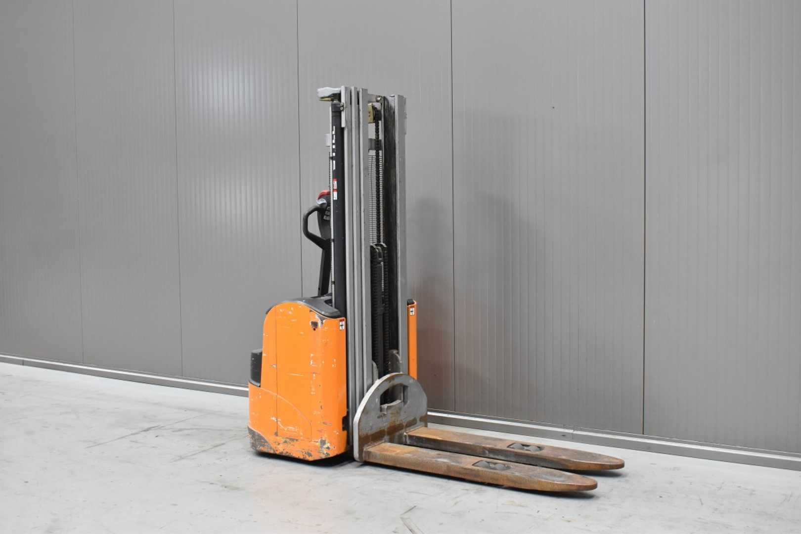 Used Forklift STILL EGV 14 /58331/ Augšējo augstplauktu komplektētājs (< 6 m) (Image 1) Used Forklift STILL EGV 14 /58331/ Augšējo augstplauktu komplektētājs (< 6 m) (Image 1)