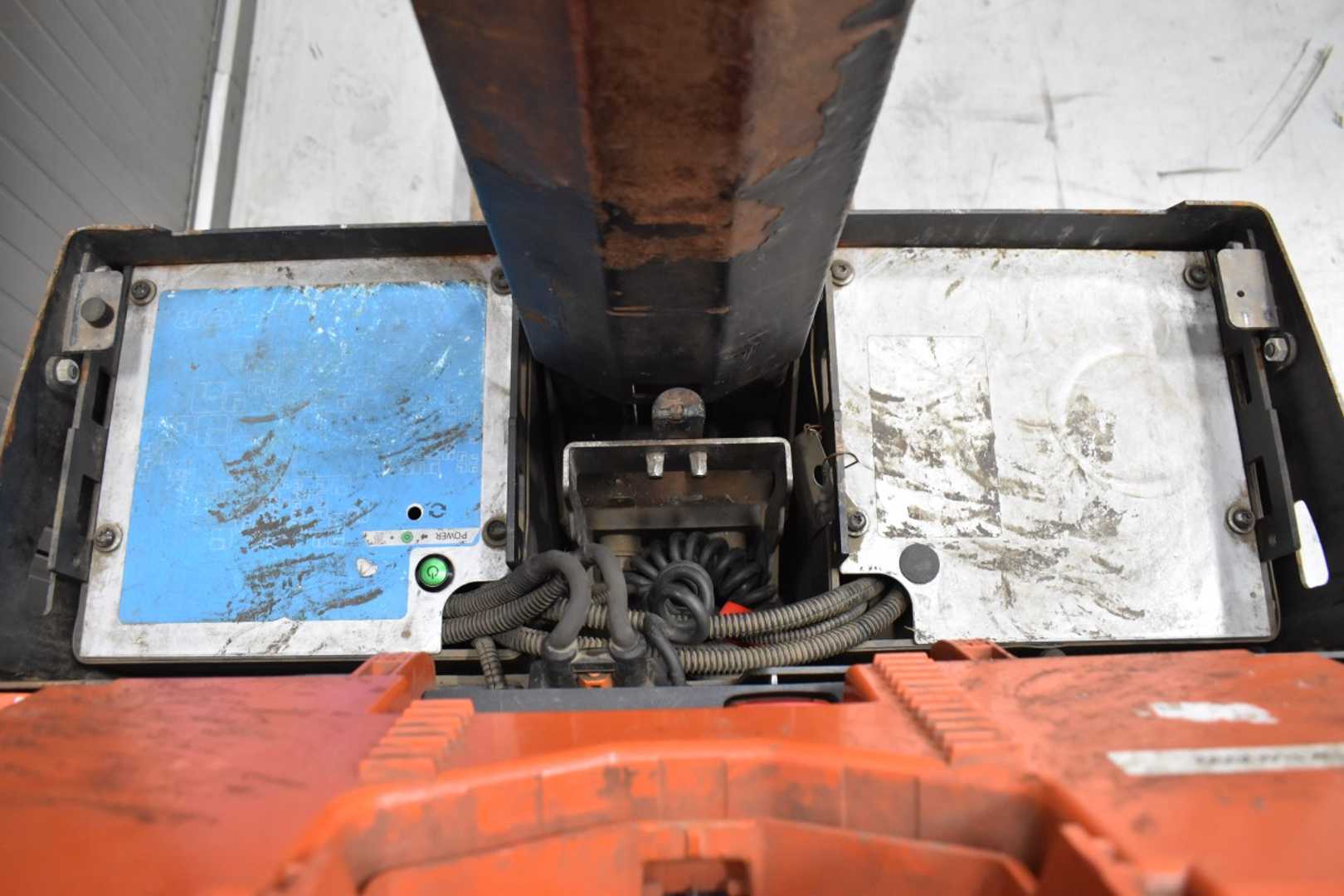 Used Forklift Toyota SWE 080L /57222/ Augšējo augstplauktu komplektētājs (< 6 m) (Image 9) Used Forklift Toyota SWE 080L /57222/ Augšējo augstplauktu komplektētājs (< 6 m) (Image 9)