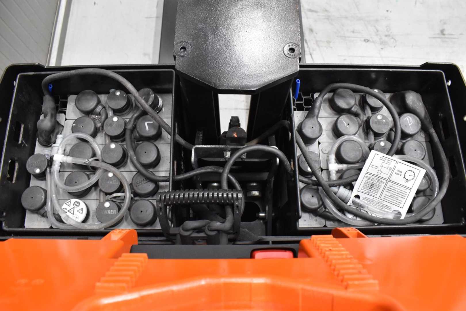 Used Forklift Toyota SWE 080L /57983/ Augšējo augstplauktu komplektētājs (< 6 m) (Image 9) Used Forklift Toyota SWE 080L /57983/ Augšējo augstplauktu komplektētājs (< 6 m) (Image 9)