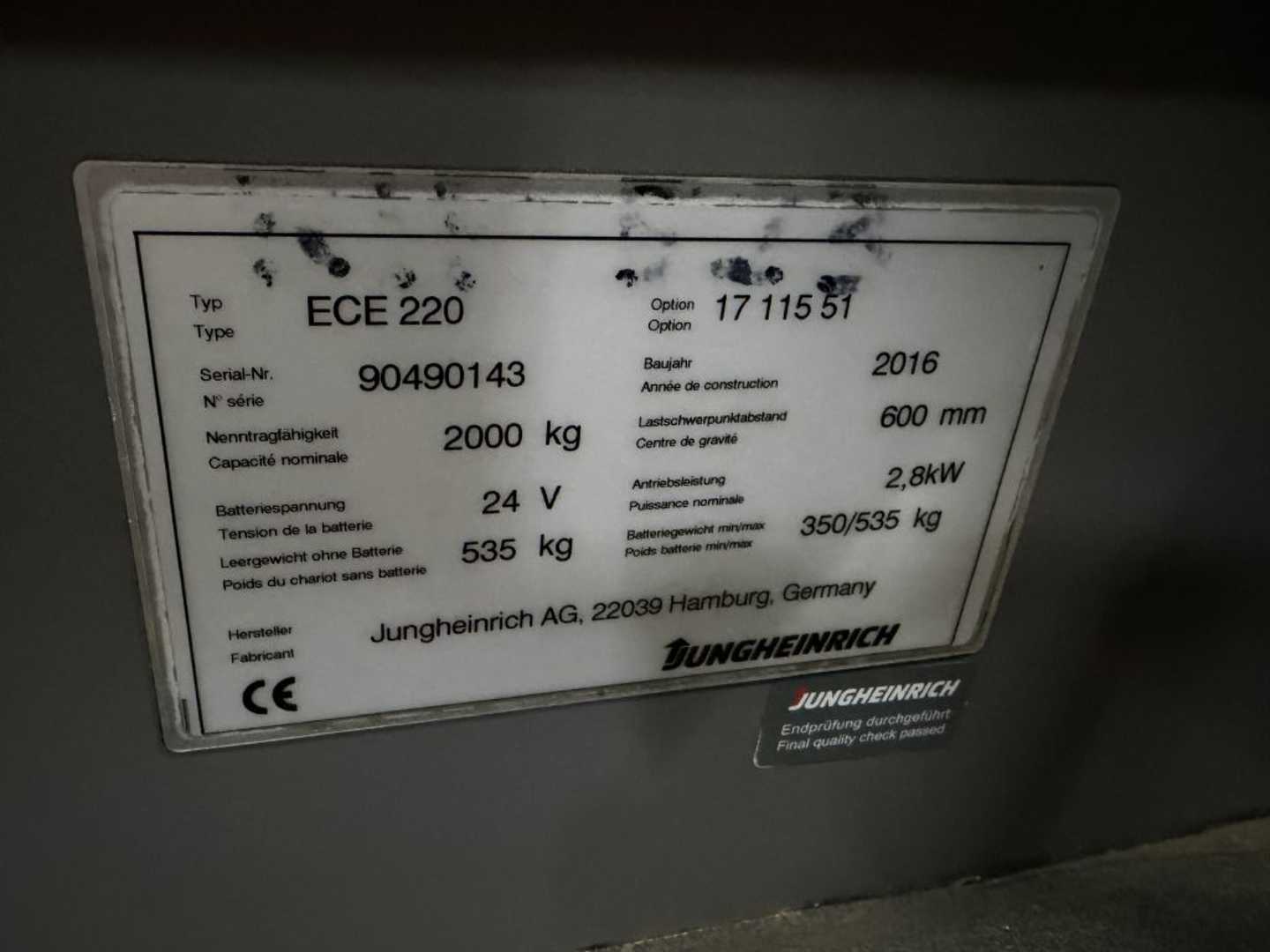 Used Forklift Jungheinrich ECE220 Balstdakšu krautņotāja vadītāja stāvplatforma (vai līdzbraucēja platforma) (Image 10) Used Forklift Jungheinrich ECE220 Balstdakšu krautņotāja vadītāja stāvplatforma (vai līdzbraucēja platforma) (Image 10)