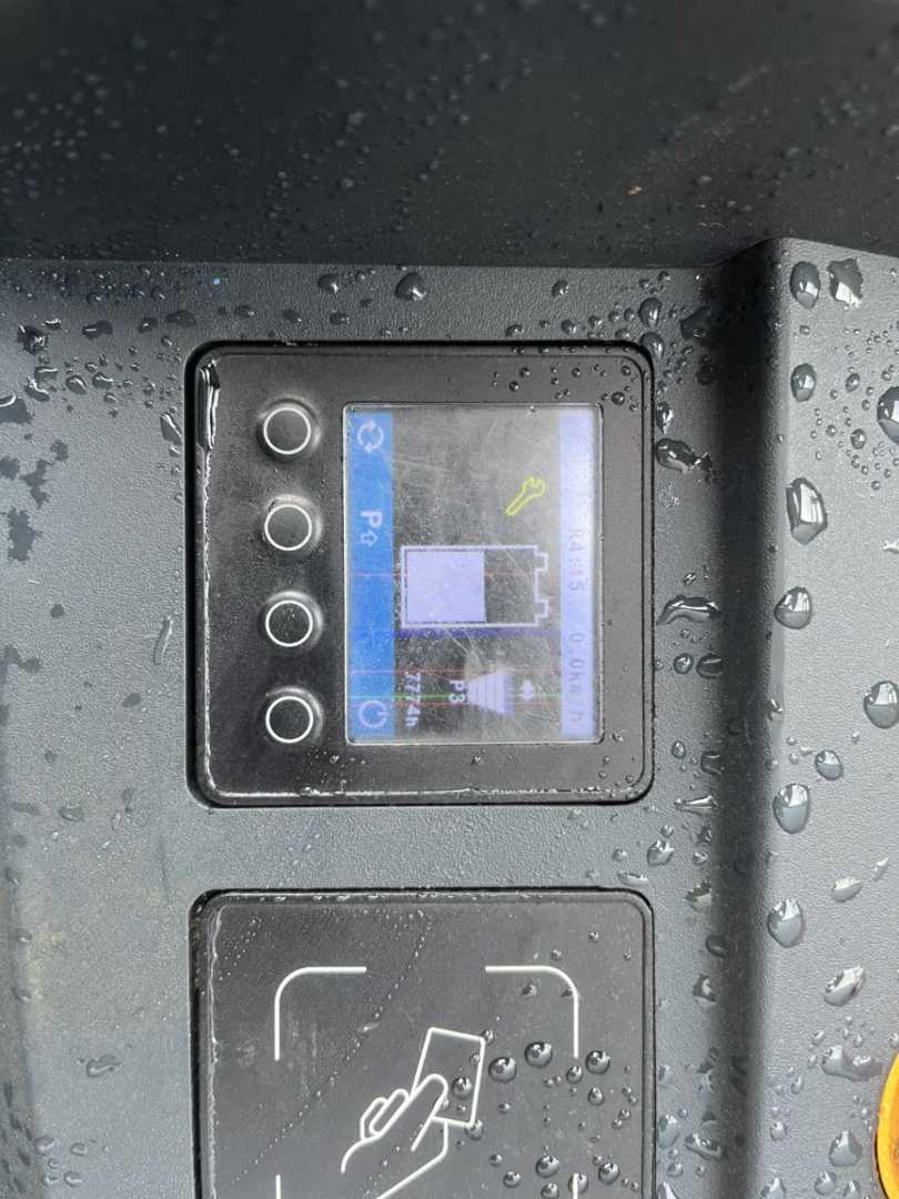Used Forklift Jungheinrich ERD220 Balstdakšu krautņotāja vadītāja stāvplatforma (vai līdzbraucēja platforma) (Image 8) Used Forklift Jungheinrich ERD220 Balstdakšu krautņotāja vadītāja stāvplatforma (vai līdzbraucēja platforma) (Image 8)