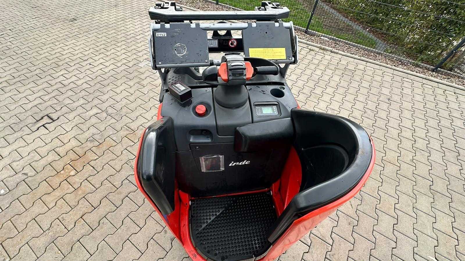 Used Forklift Linde L 12L SP Balstdakšu krautņotāja vadītāja stāvplatforma (vai līdzbraucēja platforma) (Image 7) Used Forklift Linde L 12L SP Balstdakšu krautņotāja vadītāja stāvplatforma (vai līdzbraucēja platforma) (Image 7)