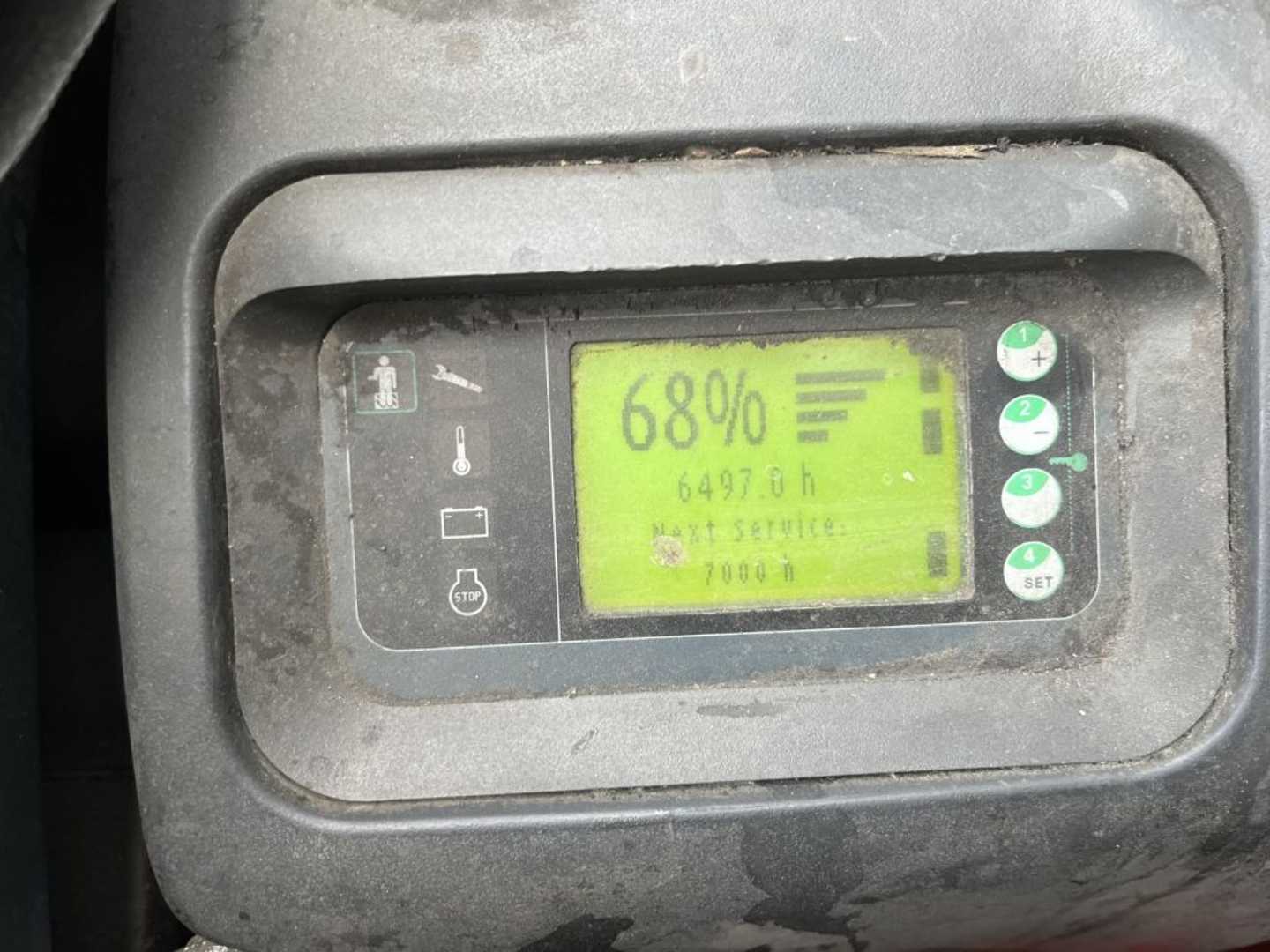 Used Forklift Linde D12SP Balstdakšu krautņotāja vadītāja stāvplatforma (vai līdzbraucēja platforma) (Image 8) Used Forklift Linde D12SP Balstdakšu krautņotāja vadītāja stāvplatforma (vai līdzbraucēja platforma) (Image 8)