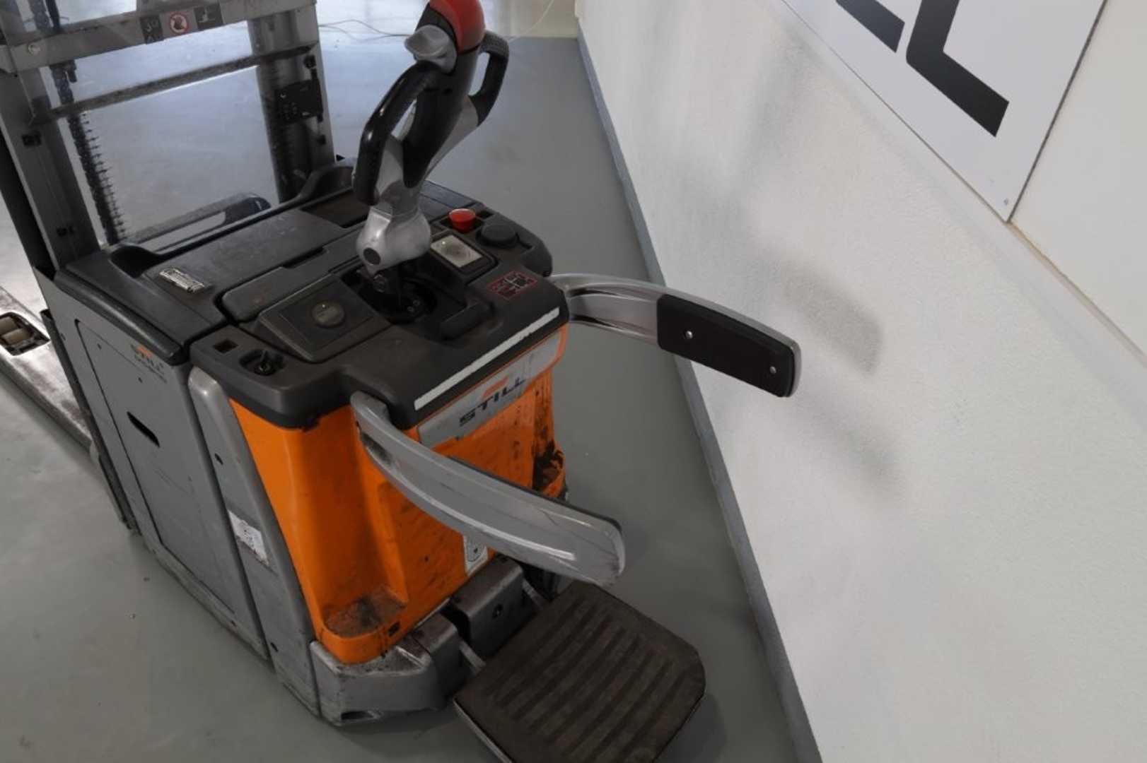 Used Forklift STILL EXD-SF20 Balstdakšu krautņotāja vadītāja stāvplatforma (vai līdzbraucēja platforma) (Image 4) Used Forklift STILL EXD-SF20 Balstdakšu krautņotāja vadītāja stāvplatforma (vai līdzbraucēja platforma) (Image 4)