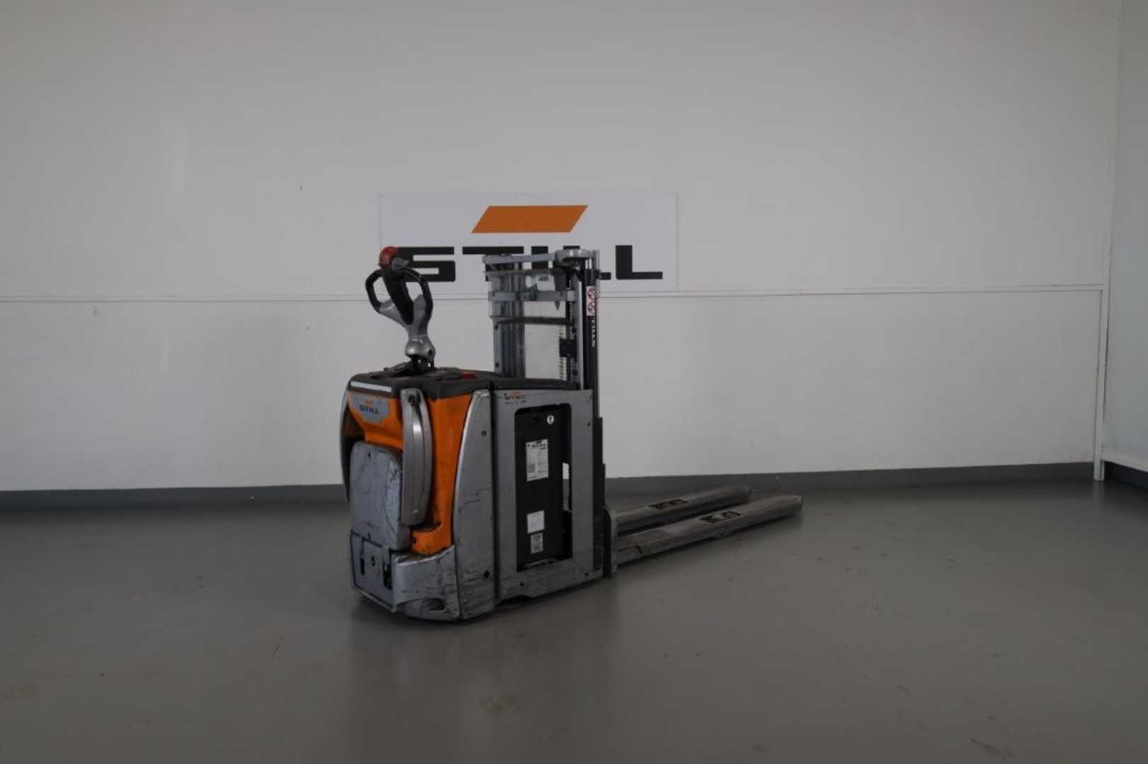 Used Forklift STILL EXD-SF20 Balstdakšu krautņotāja vadītāja stāvplatforma (vai līdzbraucēja platforma) (Image 5) Used Forklift STILL EXD-SF20 Balstdakšu krautņotāja vadītāja stāvplatforma (vai līdzbraucēja platforma) (Image 5)