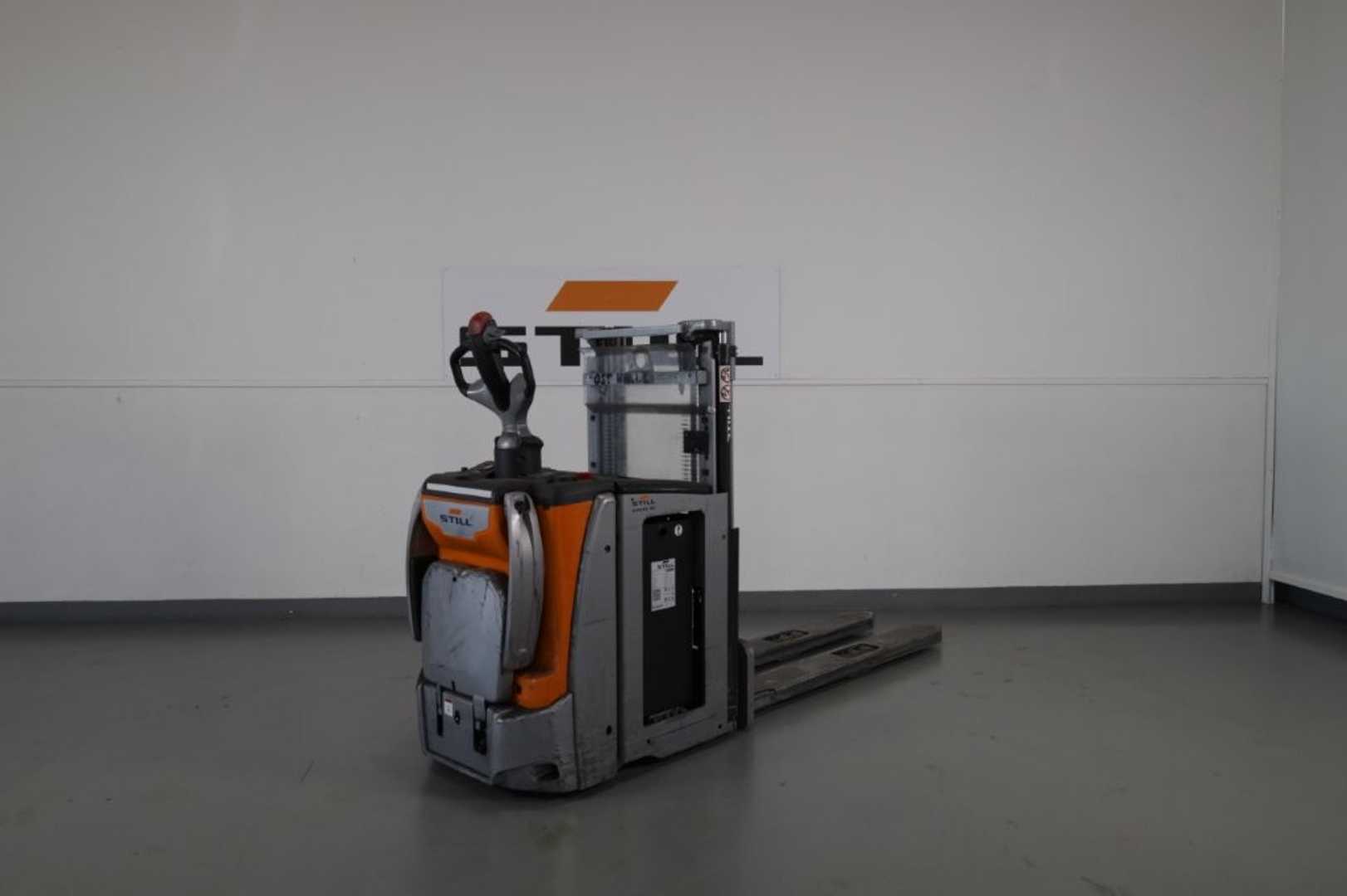 Used Forklift STILL EXD-SF20 Balstdakšu krautņotāja vadītāja stāvplatforma (vai līdzbraucēja platforma) (Image 5) Used Forklift STILL EXD-SF20 Balstdakšu krautņotāja vadītāja stāvplatforma (vai līdzbraucēja platforma) (Image 5)