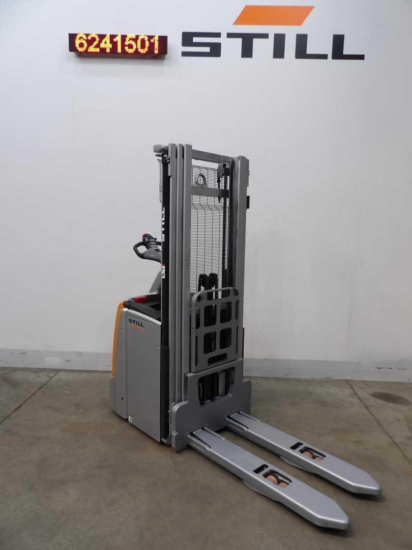 Used Forklift STILL EXV-SF14I_BATT.NEU Balstdakšu krautņotāja vadītāja stāvplatforma (vai līdzbraucēja platforma) (Image 4) Used Forklift STILL EXV-SF14I_BATT.NEU Balstdakšu krautņotāja vadītāja stāvplatforma (vai līdzbraucēja platforma) (Image 4)