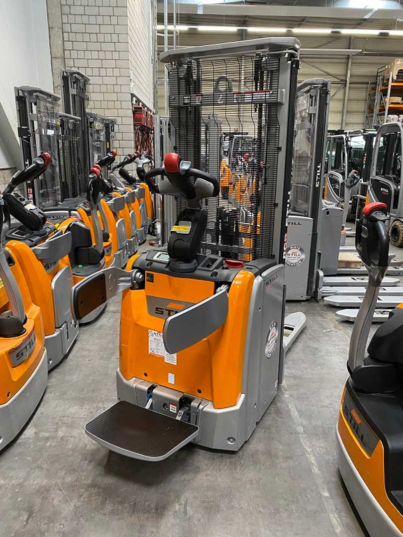 Used Forklift STILL EXV-SF16I Balstdakšu krautņotāja vadītāja stāvplatforma (vai līdzbraucēja platforma) (Image 2) Used Forklift STILL EXV-SF16I Balstdakšu krautņotāja vadītāja stāvplatforma (vai līdzbraucēja platforma) (Image 2)
