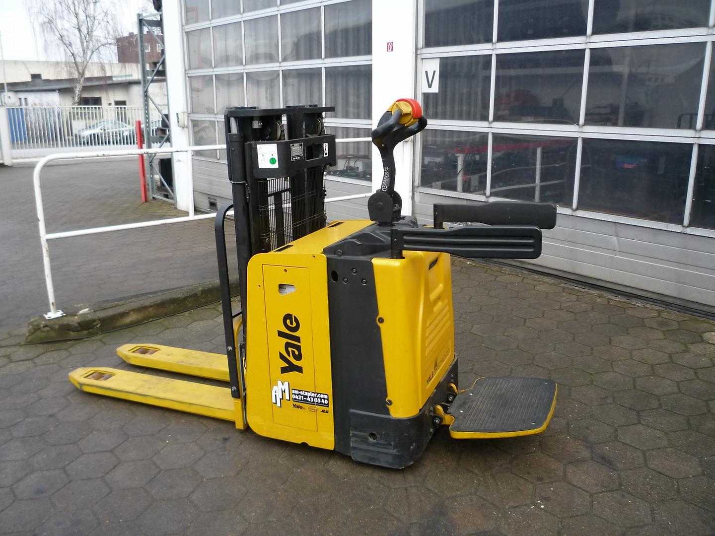 Used Forklift Yale MP 20 XD Balstdakšu krautņotāja vadītāja stāvplatforma (vai līdzbraucēja platforma) (Image 3)