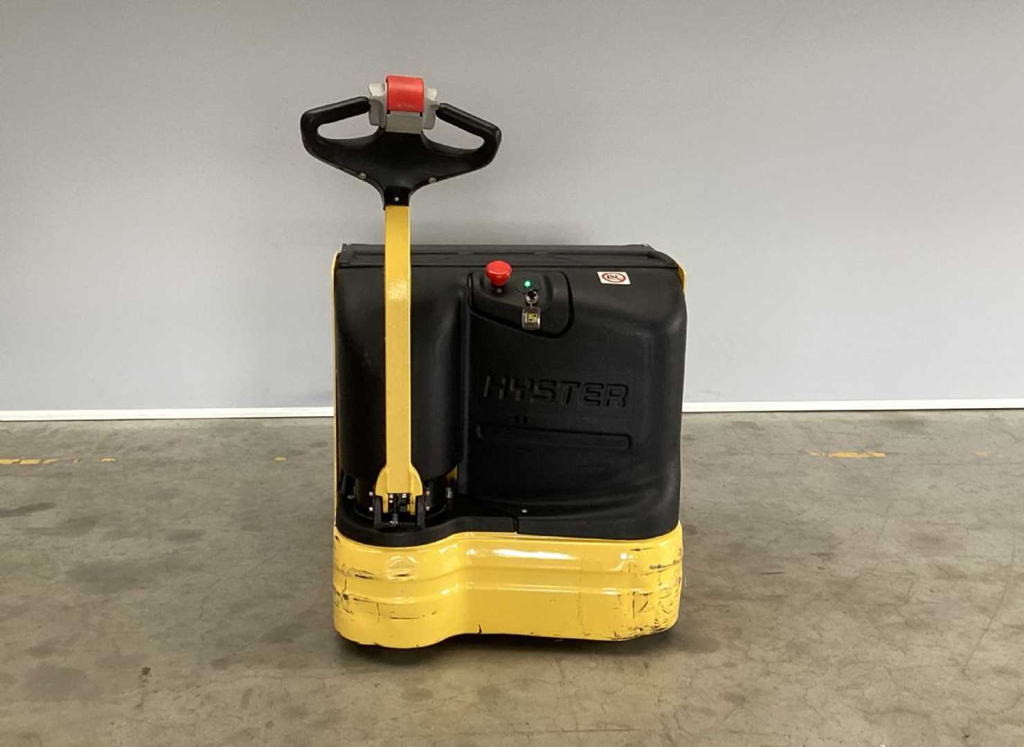 Used Forklift Hyster S2.4HBE Balstdakšu krautņotājs ar dīseli (Image 3) Used Forklift Hyster S2.4HBE Balstdakšu krautņotājs ar dīseli (Image 3)