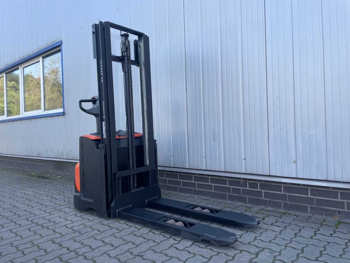 Used Forklift BT SWE120 | Nur 1.735 Bst. Balstdakšu krautņotājs ar dīseli (Image 6) Used Forklift BT SWE120 | Nur 1.735 Bst. Balstdakšu krautņotājs ar dīseli (Image 6)
