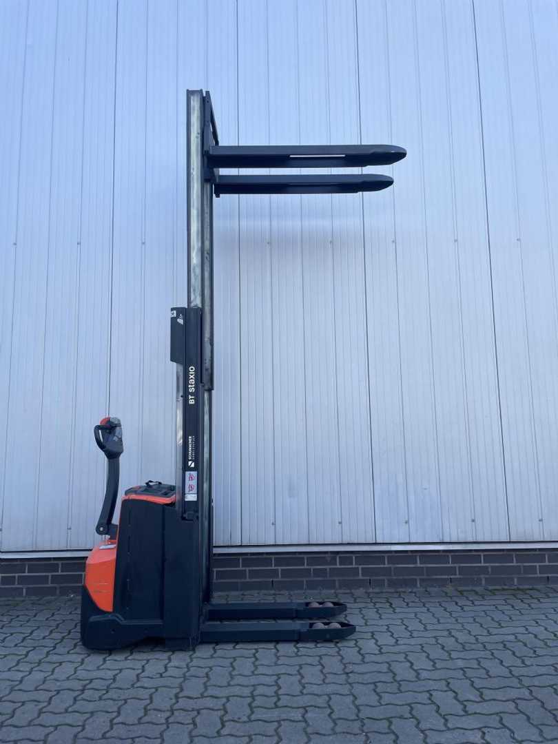 Used Forklift BT SWE120 | Nur 1.735 Bst. Balstdakšu krautņotājs ar dīseli (Image 10) Used Forklift BT SWE120 | Nur 1.735 Bst. Balstdakšu krautņotājs ar dīseli (Image 10)