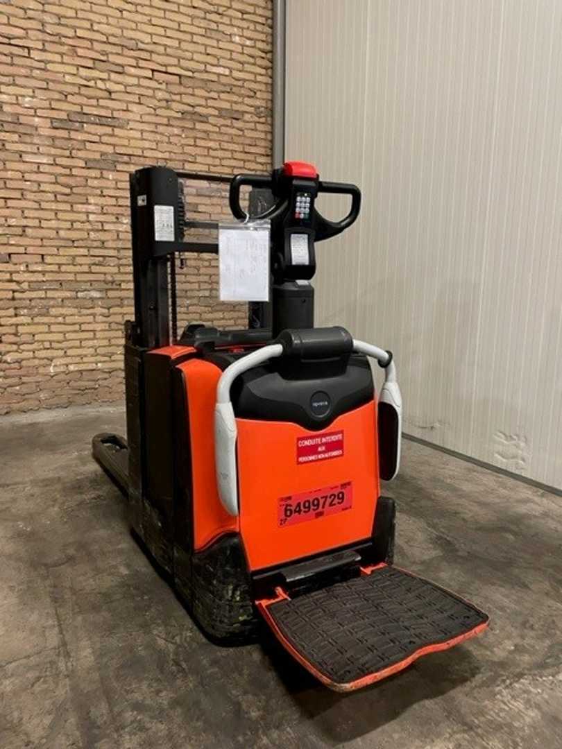 Used Forklift BT SPE200DN Balstdakšu krautņotājs ar dīseli (Image 2) Used Forklift BT SPE200DN Balstdakšu krautņotājs ar dīseli (Image 2)