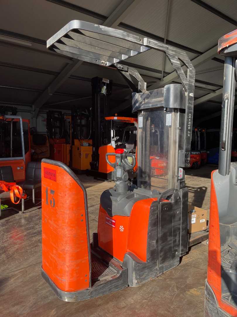 Used Forklift BT SPE140L Balstdakšu krautņotājs ar dīseli (Image 1) Used Forklift BT SPE140L Balstdakšu krautņotājs ar dīseli (Image 1)