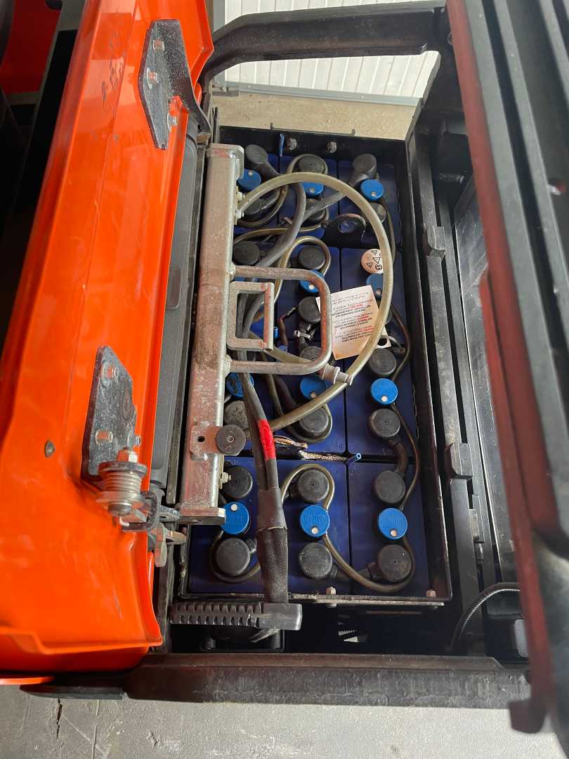 Used Forklift BT SPE145L Balstdakšu krautņotājs ar dīseli (Image 2) Used Forklift BT SPE145L Balstdakšu krautņotājs ar dīseli (Image 2)