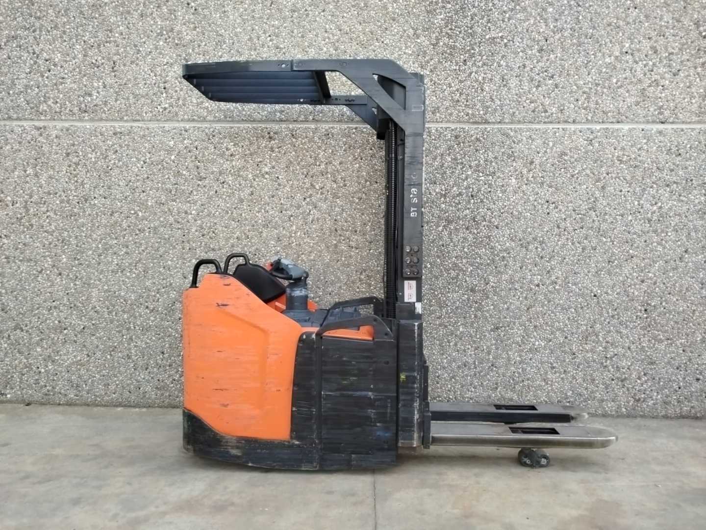 Used Forklift BT SPE140L Balstdakšu krautņotājs ar dīseli (Image 3)