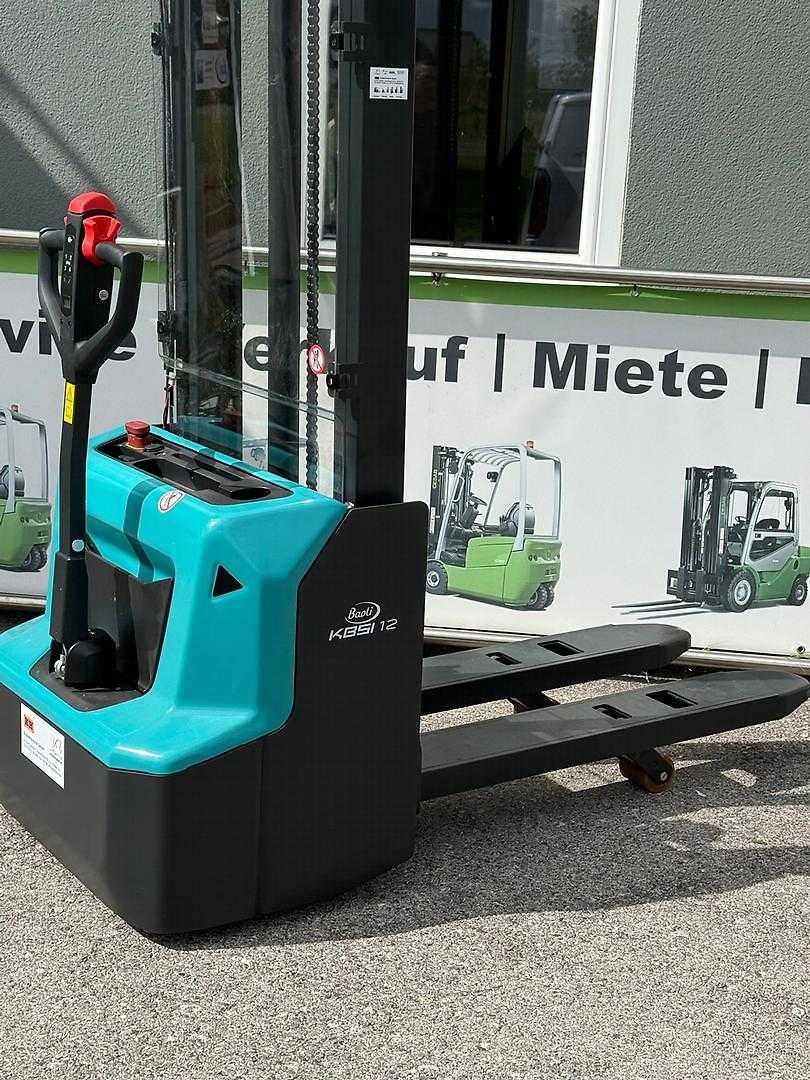 Used Forklift Baoli KBSi 12 Balstdakšu krautņotājs ar dīseli (Image 3) Used Forklift Baoli KBSi 12 Balstdakšu krautņotājs ar dīseli (Image 3)