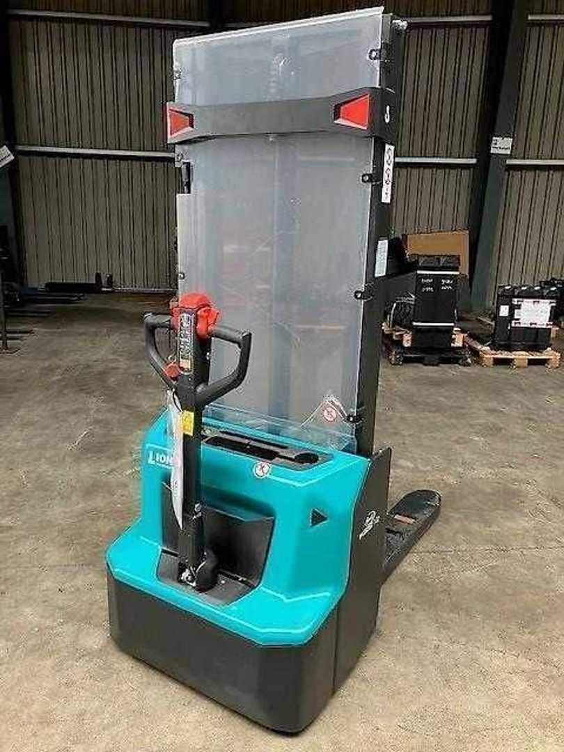 Used Forklift Baoli KBSI 12 Balstdakšu krautņotājs ar dīseli (Image 1) Used Forklift Baoli KBSI 12 Balstdakšu krautņotājs ar dīseli (Image 1)